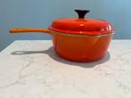 Le Creuset Cassadou 20cm Vulcanic - Nieuwstaat, Gietijzer, Ophalen of Verzenden, Zo goed als nieuw, Keramische plaat