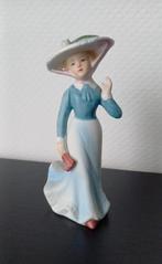 Victoriaanse dame van biscuit porselein, Ophalen of Verzenden