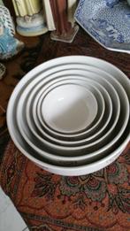 prachtige antieke set nest schalen SAINT GHISLAIN, Antiek en Kunst, Antiek | Servies los, Ophalen of Verzenden