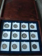 SERIE ZILVEREN GULDENS MET 2  EXTRA  IN HOUTEN BOX, 1 gulden, Koningin Juliana, Zilver, Verzenden