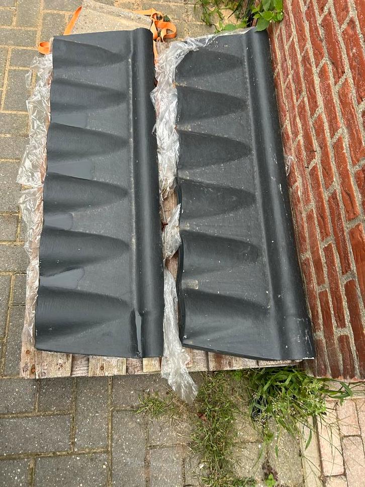 Nieuwe Nokvorsten Golfplaten, Doe-het-zelf en Verbouw, Dakpannen en Dakbedekking, Nieuw, Golfplaat, Kunststof, Zwart, Minder dan 5 m²