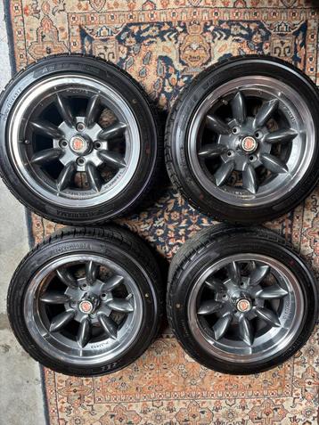 Diverse setjes velgen voor de classic mini/ 10 tot 13 inch beschikbaar voor biedingen