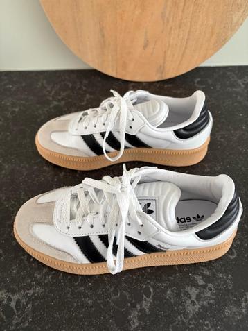 Adidas schoenen maat 38 beschikbaar voor biedingen