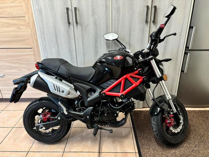 GoMax Dragon schakelbrommer, Fietsen en Brommers, Brommers | Derbi, Zo goed als nieuw, Maximaal 45 km/u, Ophalen