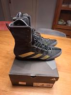 Adidas boksschoenen boxhog 4 maat 42 2/3, Ophalen of Verzenden, Zo goed als nieuw, Boksschoenen