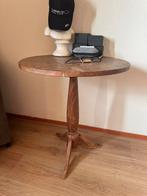 Driepoot tafel bruin, Ophalen