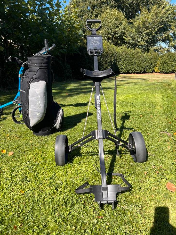 Golftas met trolley, Sport en Fitness, Golf, Zo goed als nieuw, Golfkar, Ophalen of Verzenden