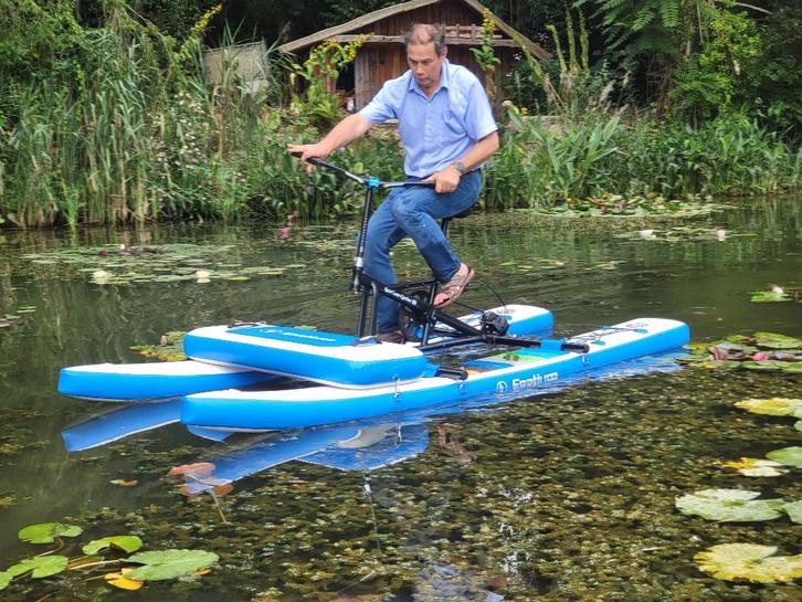 Waterfiets c.q. Waterbike, Hobby en Vrije tijd, Overige Hobby en Vrije tijd, Nieuw, Ophalen