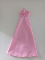 Veel Half Lange (Barbie) Jurken (15 foto's), Verzamelen, Ophalen of Verzenden, Gebruikt, Kleertjes