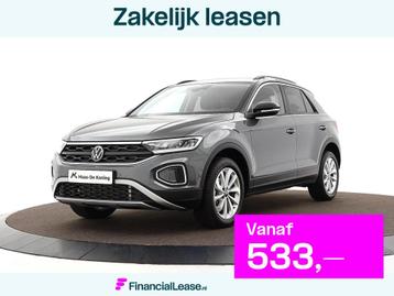 Volkswagen T-Roc 1.5 TSI 150pk DSG Life Edition · Keyless  beschikbaar voor biedingen