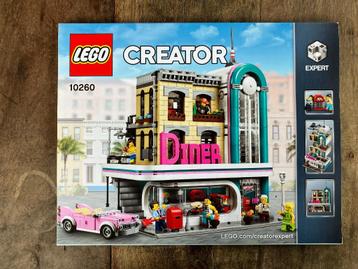 Lego set 10260 Downtown Diner beschikbaar voor biedingen