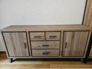 Houten Dressoir Knibbeler Wonen beschikbaar voor biedingen
