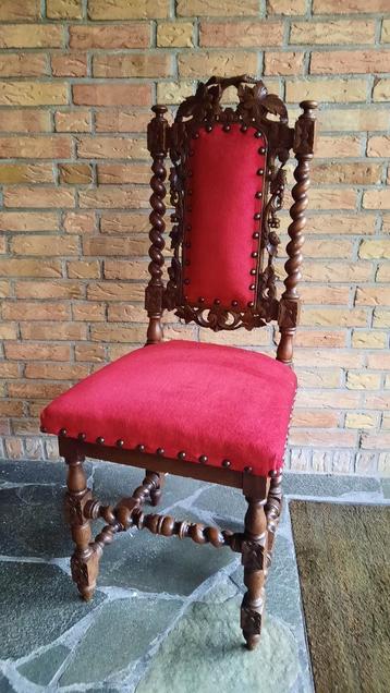 Te koop: Antieke Franse stoel in renaissance stijl beschikbaar voor biedingen