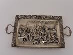 Zilveren dienblad "De Kwakzalver"                        Z38, Antiek en Kunst, Antiek | Goud en Zilver, Ophalen of Verzenden, Zilver