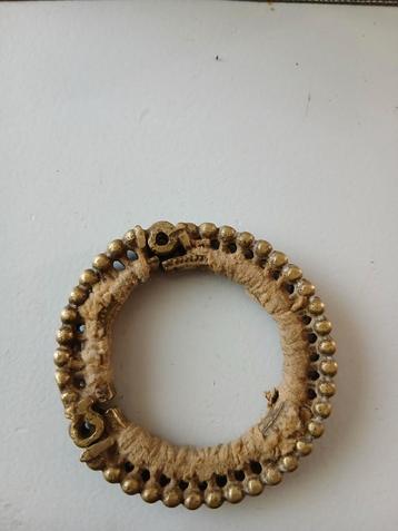 Metalen Armband Nepal India Indonesië  ? beschikbaar voor biedingen