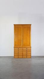 Grote Engelse victoriaanse buffetkast/ housekeeper cupboard, Huis en Inrichting, Kasten | Buffetkasten, Ophalen, Gebruikt, 100 tot 150 cm