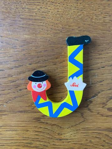 Letter van Hout "J" Merk: "Sevi" 'Clown' Nieuw beschikbaar voor biedingen