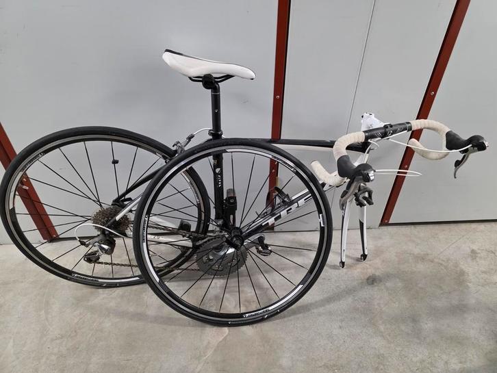 Trek Domane Alpha 2 Racefiets, Fietsen en Brommers, Fietsen | Racefietsen, Gebruikt, Heren, Giant, 10 tot 15 versnellingen, 28 inch