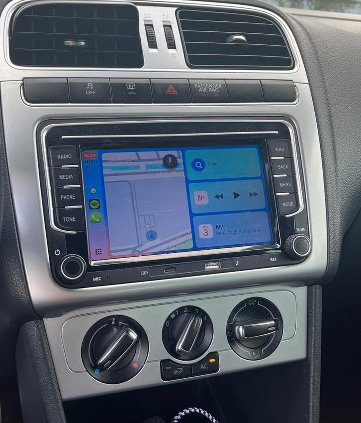 Apple carplay / radio scherm volkswagen inc montage, Auto diversen, Autoradio's, Zo goed als nieuw, Ophalen of Verzenden