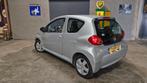 Toyota Aygo 1.0-12V Sport 68PK | Rijklaarprijs | Airco | Led, Auto's, Voorwielaandrijving, Gebruikt, 4 stoelen, 68 pk