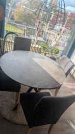 Gratis op te halen eettafel 120 cm diameter, Huis en Inrichting, Tafels | Eettafels, Gebruikt, Rond, Ophalen of Verzenden, Vier personen