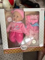 Baby Beau pop met outfit - nog in originele verpakking., Ophalen of Verzenden, Nieuw, Babypop
