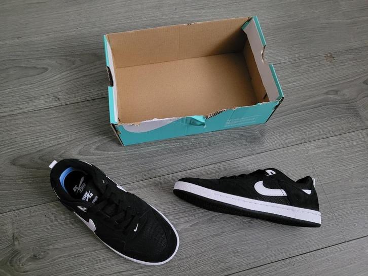 NIKE SB Alleyoop (GS) maat 36,5 (4,5y) *nieuw* ~ TH3465, Kinderen en Baby's, Kinderkleding | Schoenen en Sokken, Nieuw, Sportschoenen