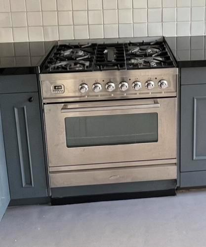 Boretti oven en gasplaat incl ovenplaten, Witgoed en Apparatuur, Fornuizen, Gebruikt, Vrijstaand, Gas, 5 kookzones of meer, 90 tot 95 cm