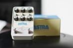 UAFX Astra modulation effect pedaal, Ophalen of Verzenden, Zo goed als nieuw, Multi-effect