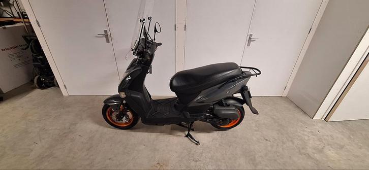 Kymco Agility 50 Brom - 2019 - Goede Staat, Fietsen en Brommers, Scooters | Kymco, Gebruikt, Agility, Maximaal 45 km/u, Benzine