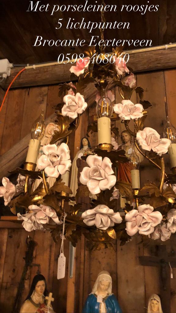 Kroonluchters frans groot kristallen gekleurd gerestaureerd, Huis en Inrichting, Lampen | Kroonluchters, Ophalen