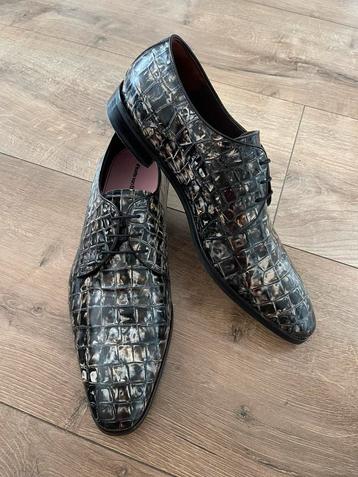 Floris van Bommel veterschoenen 48 met riem beschikbaar voor biedingen