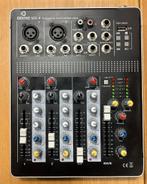 Devine MX-4 Professional Mixer, Ophalen, Zo goed als nieuw, Minder dan 5 kanalen, Microfooningang