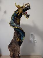 draak op houten stam, Verzamelen, Beelden en Beeldjes, Ophalen, Zo goed als nieuw, Fantasy