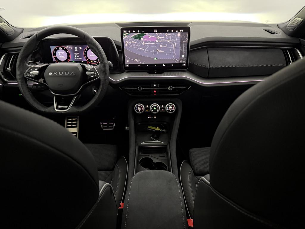 Skoda Kodiaq 1.5 TSI MHEV Sportline Business 7 Persoons Pano, Auto's, 4 cilinders, 150 pk, Bedrijf, Kodiaq