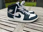 Air Jordan mid maat 40 blauw wit, Ophalen of Verzenden, Zo goed als nieuw, Schoenen