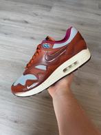 Nike x Patta Air Max 1 Dark Russet maat 44, Kleding | Heren, Schoenen, Bruin, Nike, Nieuw, Ophalen of Verzenden