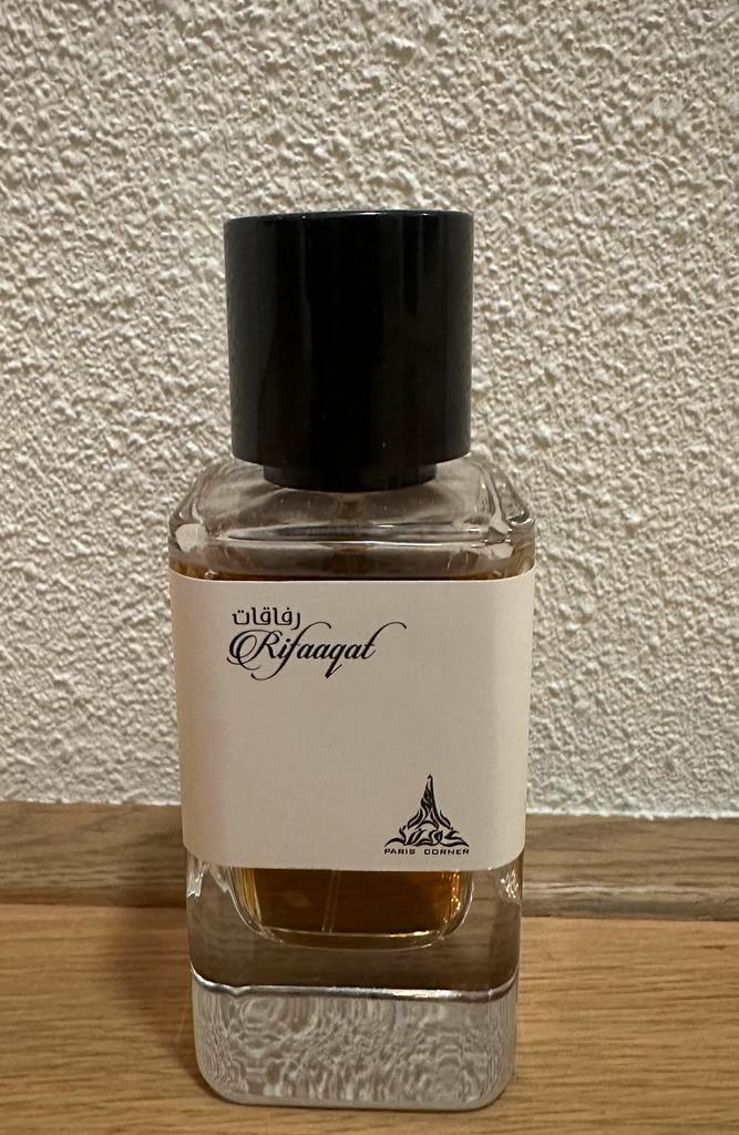 Rifaaqat - Paris Corner - eau de parfum, Sieraden, Tassen en Uiterlijk, Uiterlijk | Parfum, Zo goed als nieuw, Ophalen of Verzenden