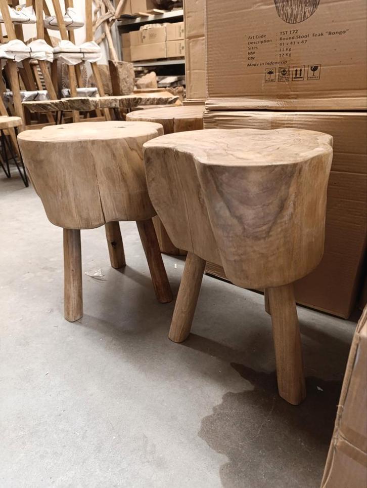 Teakhouten robuuste boomstam bijzettafeltjes nieuw!, Huis en Inrichting, Tafels | Bijzettafels, Nieuw, Rond, Minder dan 45 cm