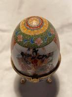 stenen eieren, Ophalen, Mineraal