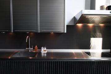 Exclusieve RVS keuken -Poggenpohl & Gaggenau - z beschikbaar voor biedingen