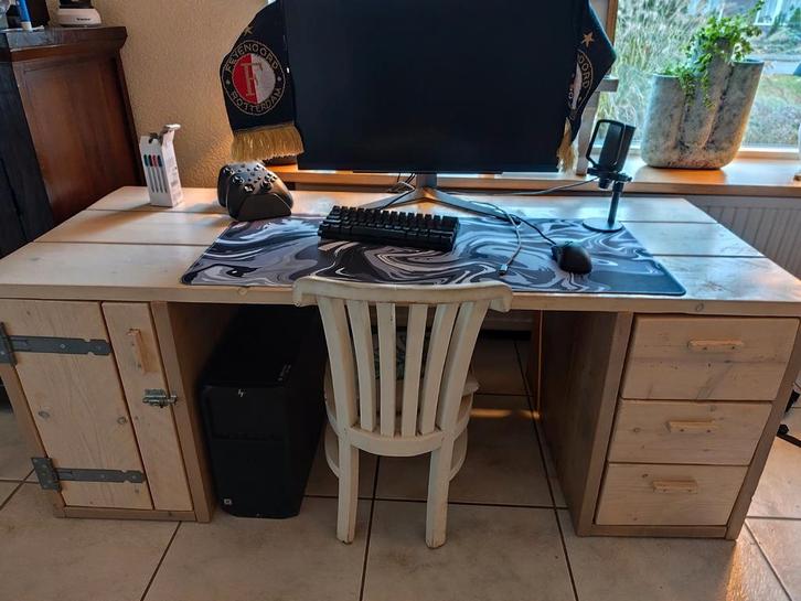 Steigerhouten Kinderbureau - Stoer & Uniek!, Huis en Inrichting, Bureaus, Ophalen