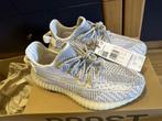 Yeezy Boost 350 V2 | Static Reflective 42 2/3 (size 9), Nieuw, Ophalen of Verzenden, Yeezy, Wit