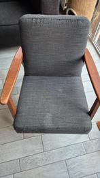 Opknapper: IKEA EKENÄSET fauteuil, Huis en Inrichting, Ophalen, Gebruikt, 75 tot 100 cm, 50 tot 75 cm