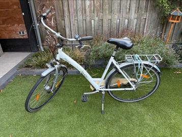 Puch dames fiets beschikbaar voor biedingen