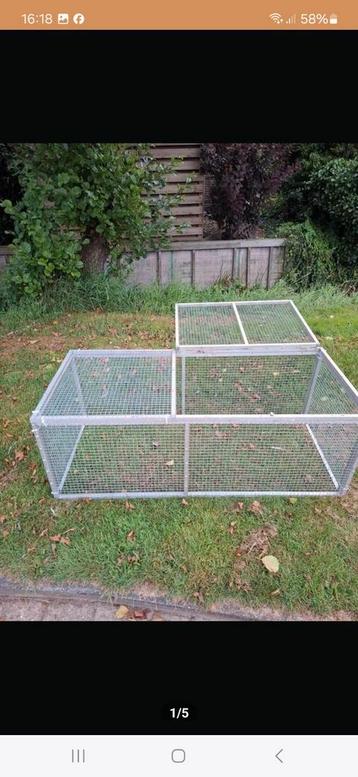 Aluminium buitenren/kippenren of opfokhok  beschikbaar voor biedingen