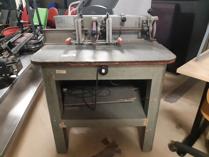 Slijpbank slijpmachine voor o.a. schaatsen, Doe-het-zelf en Verbouw, Gereedschap | Slijpmachines, Gebruikt, Werkbankslijpmachine