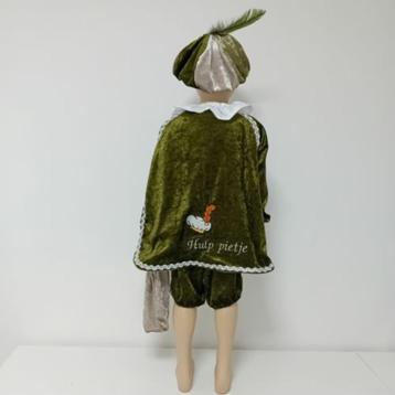 Nieuw compleet pietenpak met cape maat 110 merk Markeys beschikbaar voor biedingen