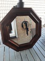 Gave wandspiegel met onbeschadigde houten lijst, Ophalen of Verzenden, Ovaal, Minder dan 100 cm