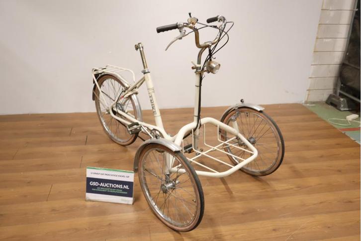 Witte Driewieler-Fiets van Trike, Fietsen en Brommers, Fietsen | Heren | Herenfietsen, Ophalen of Verzenden